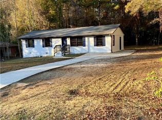 858 Orris Ln SW, Mableton, GA 30126