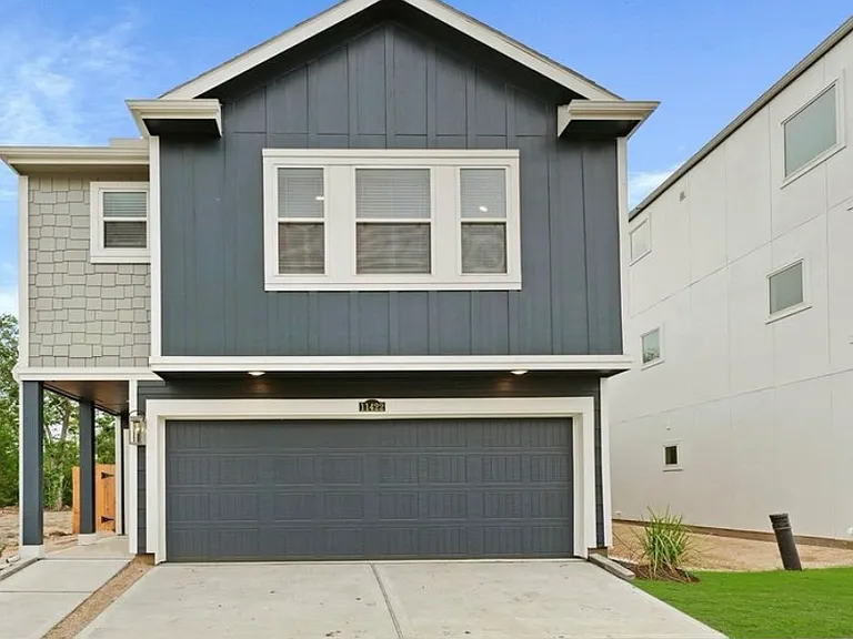 11422 Waterford Spring Trl — Photo 1