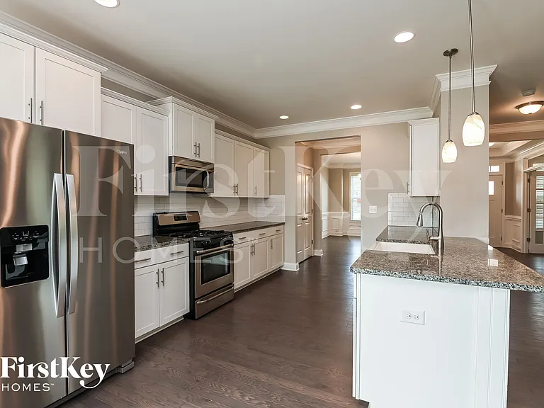 9725 Rayneridge Dr — Photo 8