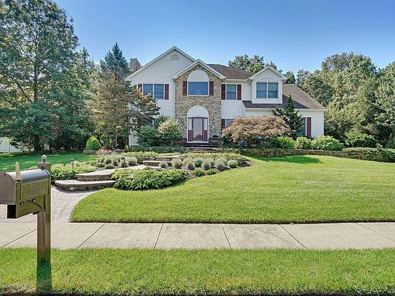 5th image of 1233 Wilkinson Dr