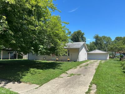 651 Hanover Dr, New Whiteland, IN, 46184