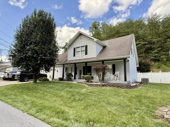 268 Hidden Valley Rd, Paintsville, KY 41240