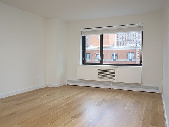 2nd image of 1330 5th Ave APT 6J