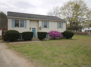 16 Shelby Cir, Killingly, CT 06241