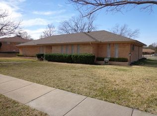 1321 Briar Hollow Ln, Garland, TX 75043