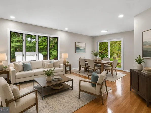 17408 Redland Rd, Rockville, MD 20855