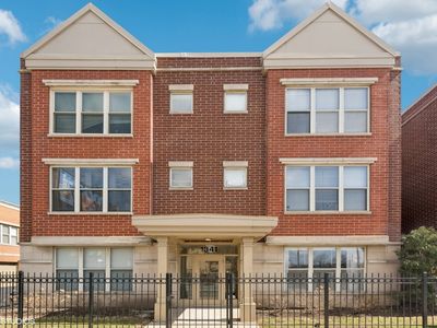 1341 N Halsted St APT 1S, Chicago, IL, 60642