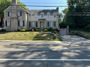 1252 Cochran Rd, Pittsburgh, PA 15243