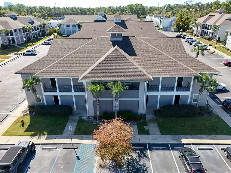 Perdido Isle Apartment Homes — Photo 32