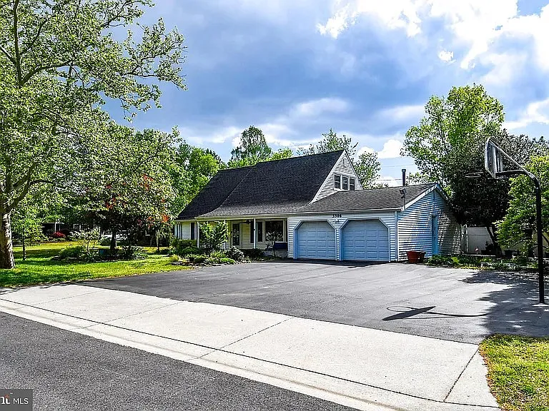 3306 Moreland Pl — Photo 2