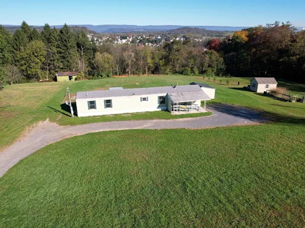 187 Royal View Dr, Pt Royal, PA 17082