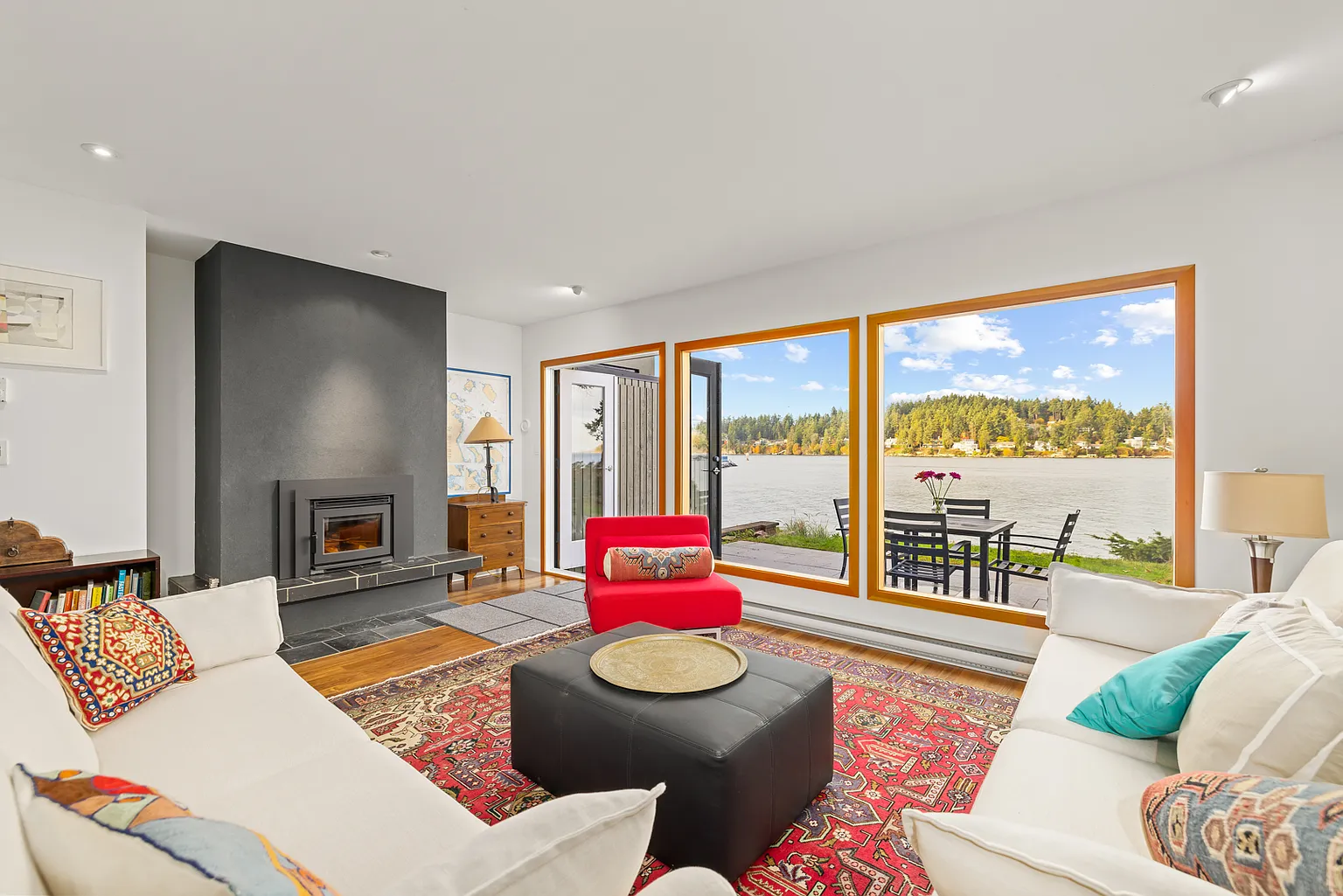 2330 Harbour Rd #3 photo 1