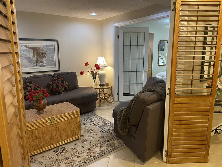 42 Newgreen Cres — Photo 9