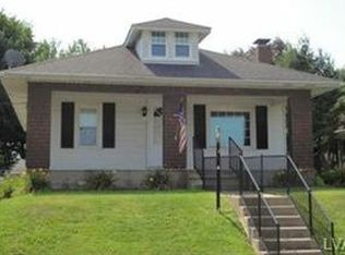 444 Broad St, Tatamy, PA 18085