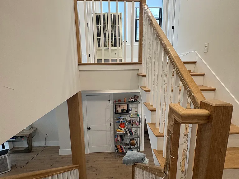 140 Pearl St #A — Photo 34