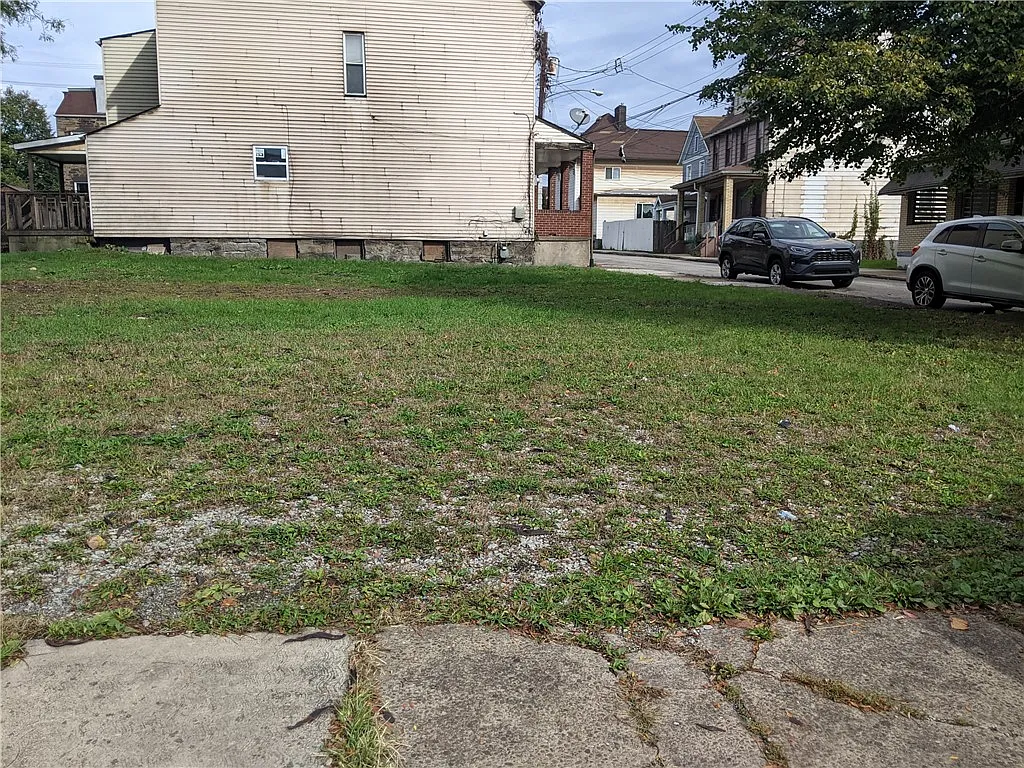 0 Glosser St photo 1