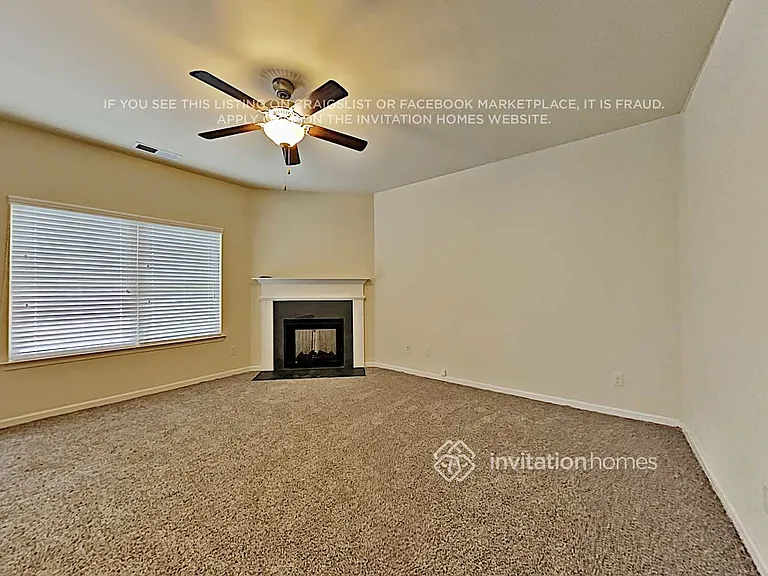 906 Grenier Ter — Photo 4