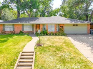 2002 Mimosa Dr, Corsicana, TX 75110