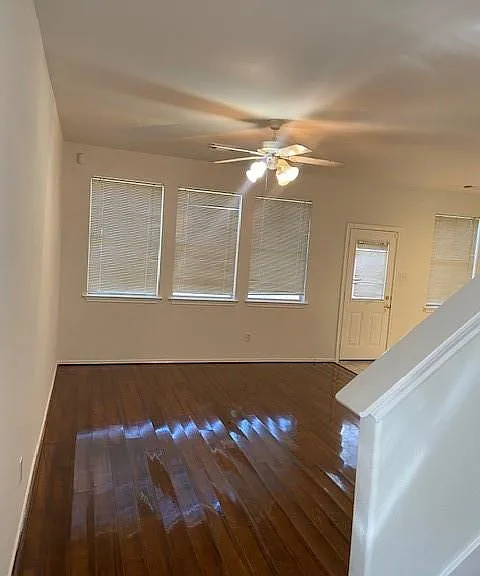 2926 Loganberry Park Ln — Photo 5