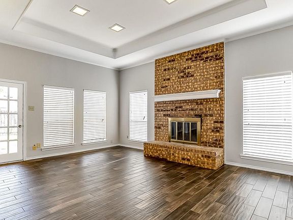 4th image of 1106 Wimbledon Ln