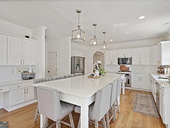 4th image of 3038 Fairhaven Rdg NW