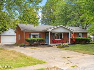 330 Stringer Ln, Mount Washington, KY 40047