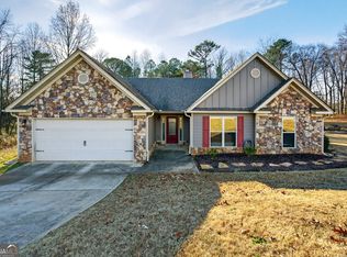 336 Dixie Ct, Mount Airy, GA 30563