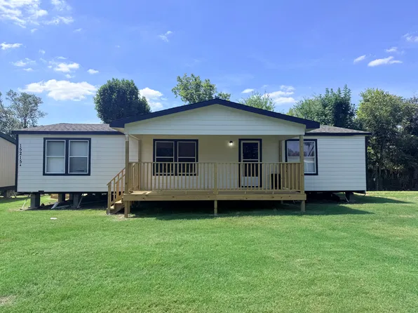 15215 South Dr #A, Channelview, TX 77530