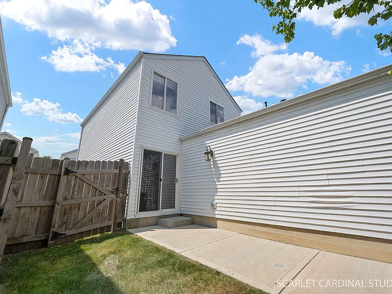148 Presidential Blvd — Photo 16