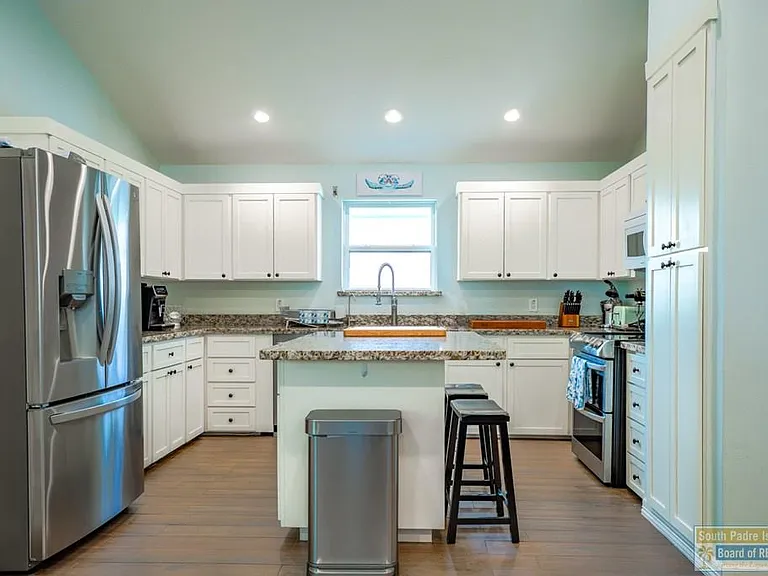 122 E Verna Jean Dr — Photo 24