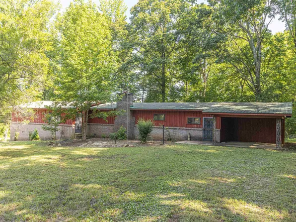 1576 Falcon New Bethel Rd, Selmer, TN 38375