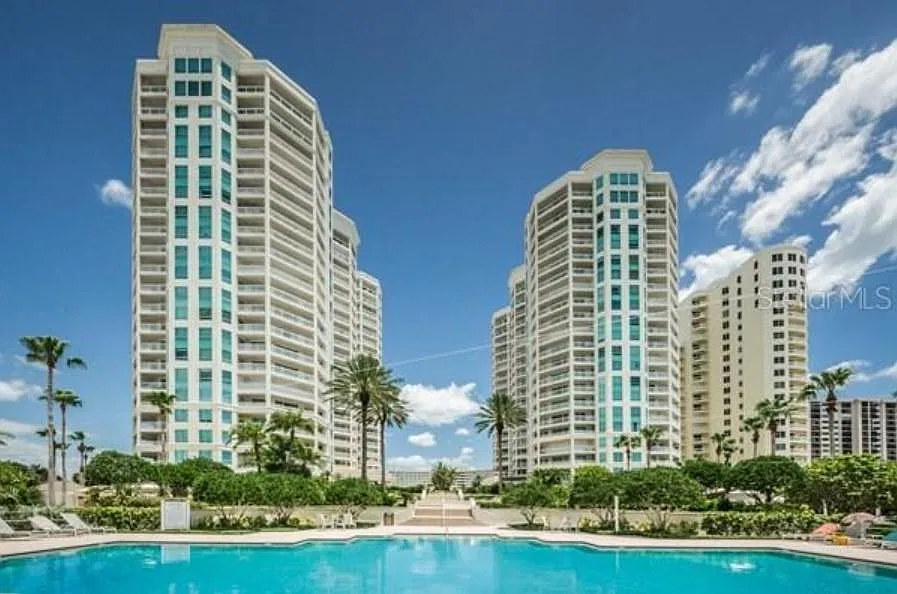 1180 Gulf Blvd — Photo 1