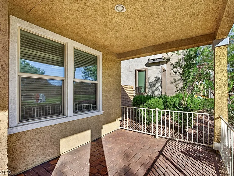1100 E Sunset Rd — Photo 5