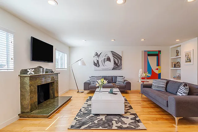 4 bed, 3000 sqft, $10,000 — Photo 2