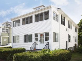 44-46 Matignon Rd UNIT 2, Cambridge, MA 02140