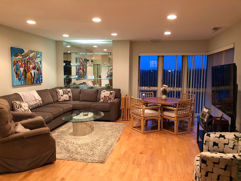 1st image of 3100 Lexington Ln APT 302