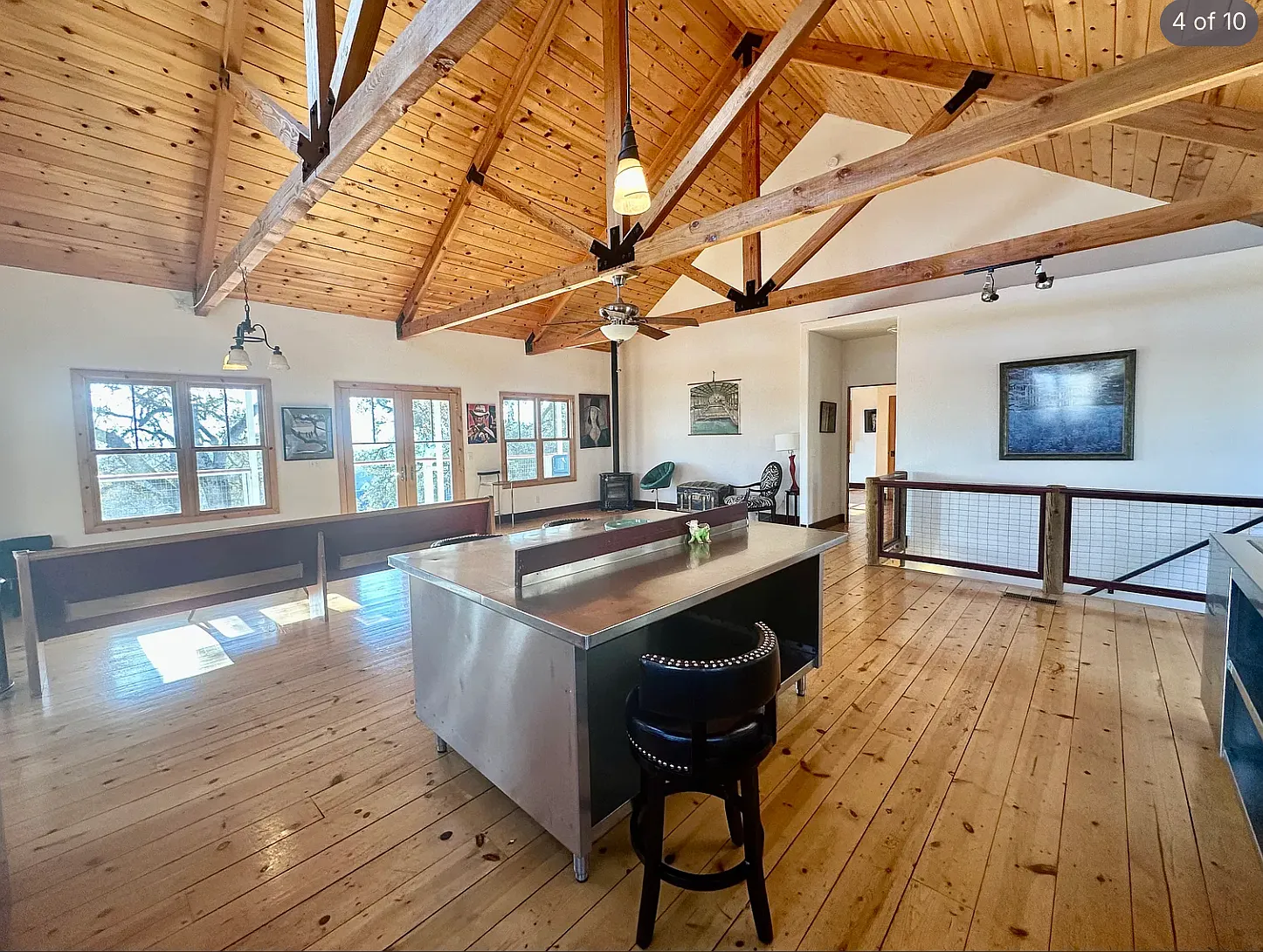 584 Chimney Hill Ct — Photo 3