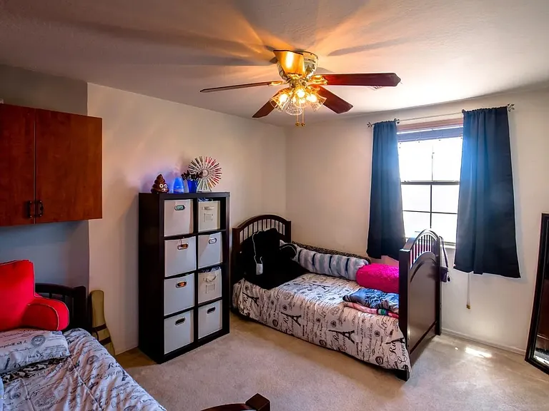 1645 N Thimble Ln — Photo 33
