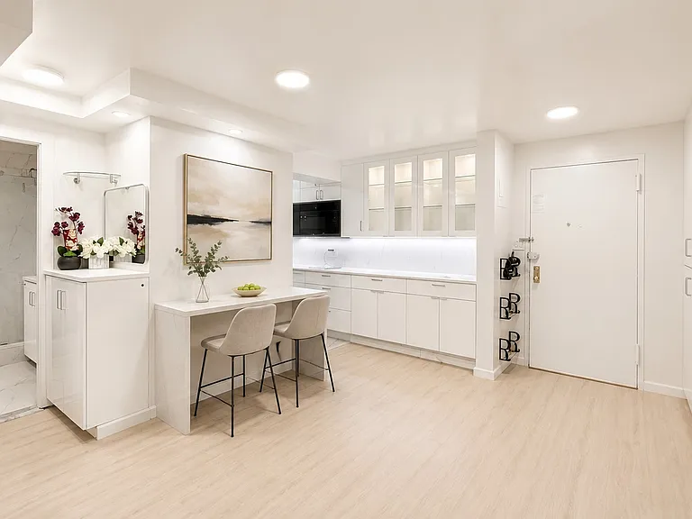 100 Beekman St #26H — Photo 2