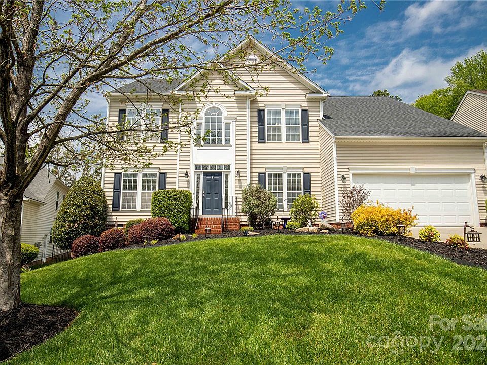 1st image of 8422 Maiden Ln