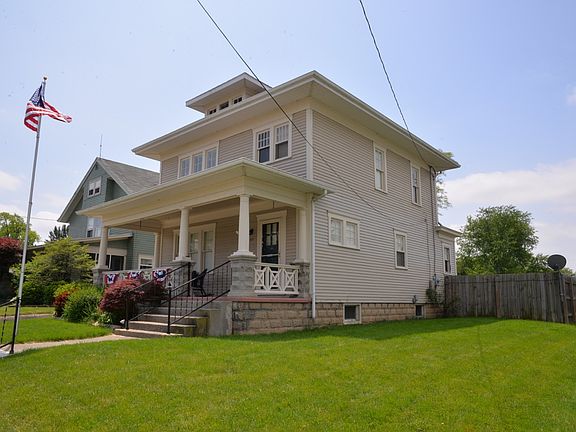 4th image of 129 N Chillicothe St