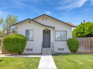 521 Sycamore Ave, Shafter, CA 93263
