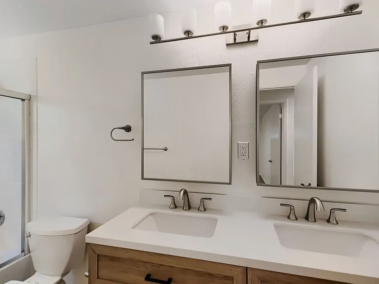 1290 Judson Dr — Photo 18
