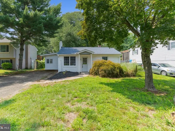 758 Whitneys Landing Dr, Crownsville, MD 21032