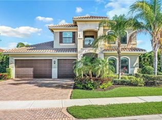 2939 Cinnamon Bay Cir, Naples, FL 34119