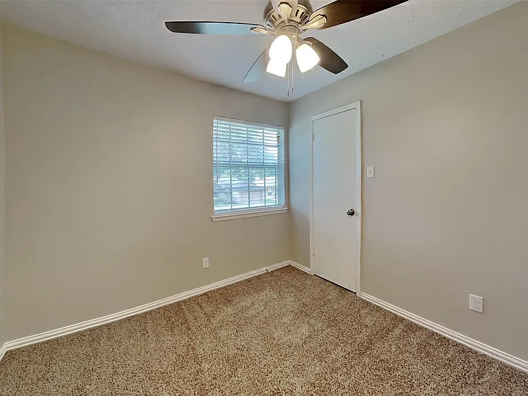 15506 Swan Creek Dr — Photo 13