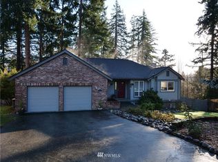 2055 Marina Vista Ct NE, Poulsbo, WA 98370