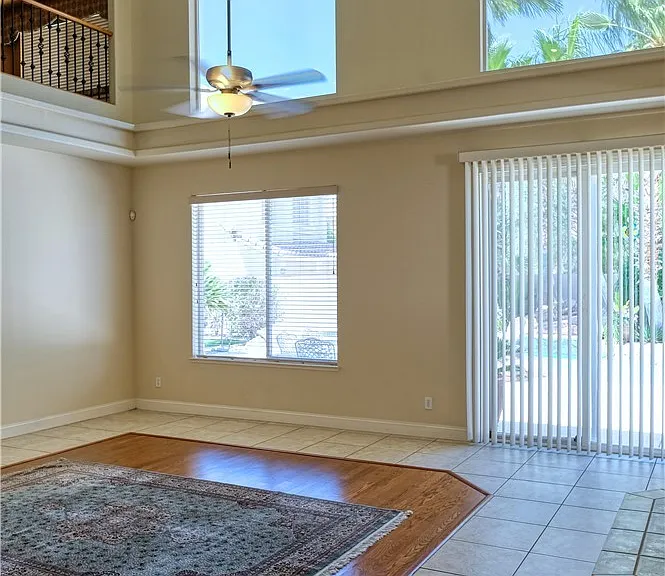 3924 Royal Scots Ave — Photo 10