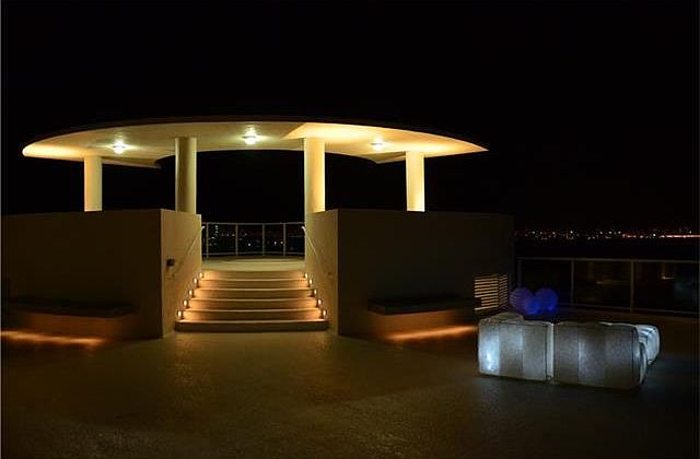 1st image of 1910 Bay Dr #Penthouse 1