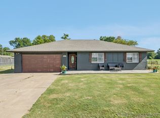 8639 E 121st St S, Bixby, OK 74008